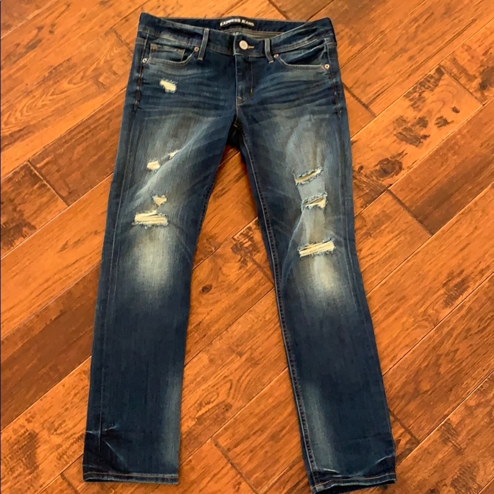Express Low Rise Ripped Cropped Skinny Jean